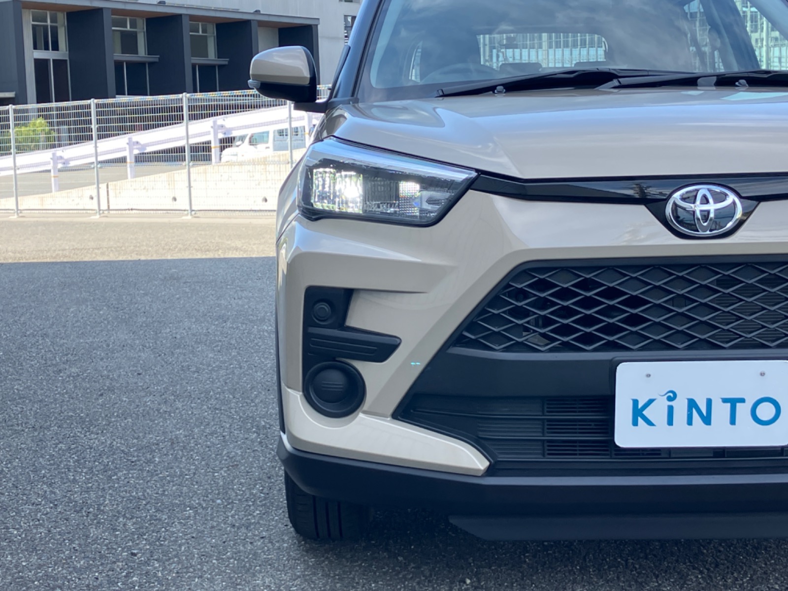 トヨタ RAIZE X GAS 1.2L 2WD(5人乗り) ガソリン 2025年式 ナチュラル