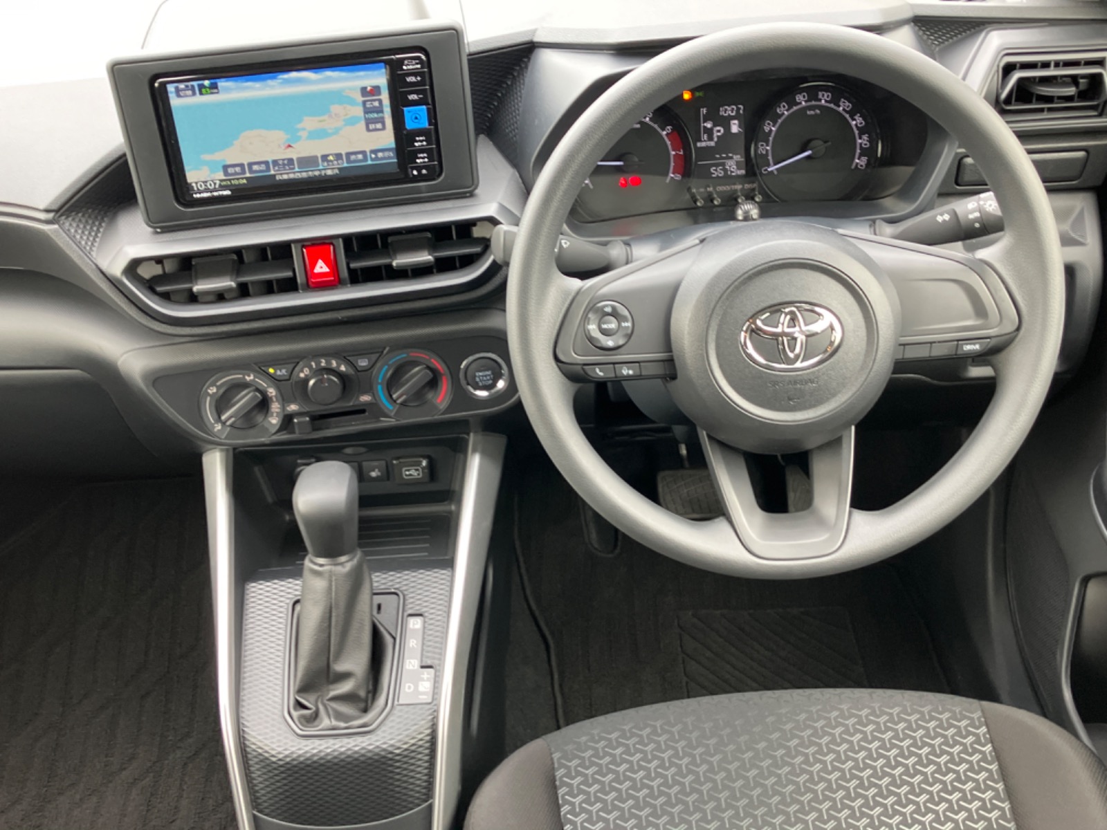 める トヨタ RAIZE X GAS 1.0L+ターボ 4WD(5人乗り) ガソリン 2025年