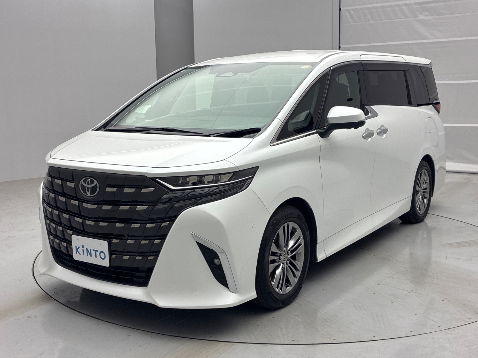 アルファード Z HEV 2.5L 2WD(7人乗り)｜トヨタ中古車のカーリース