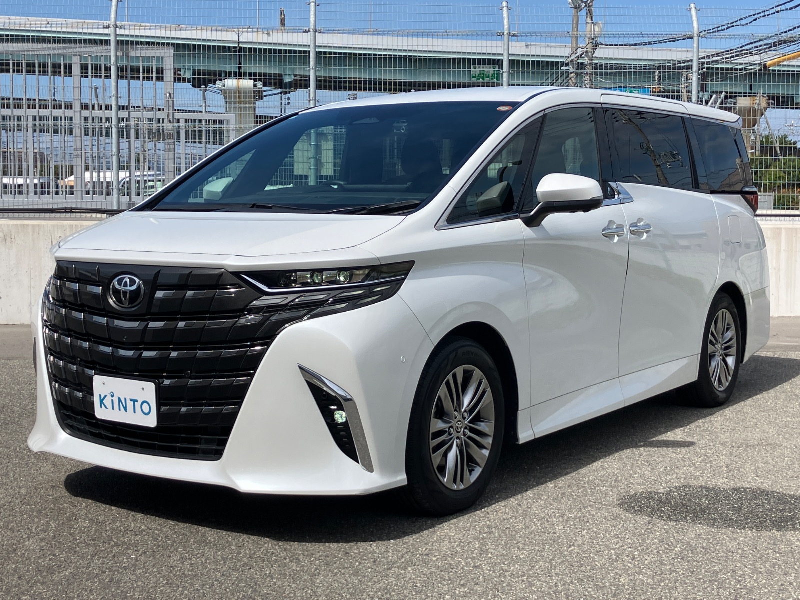 トヨタ アルファード Z HEV 2.5L 4WD(7人乗り) ハイブリッド 2023年式