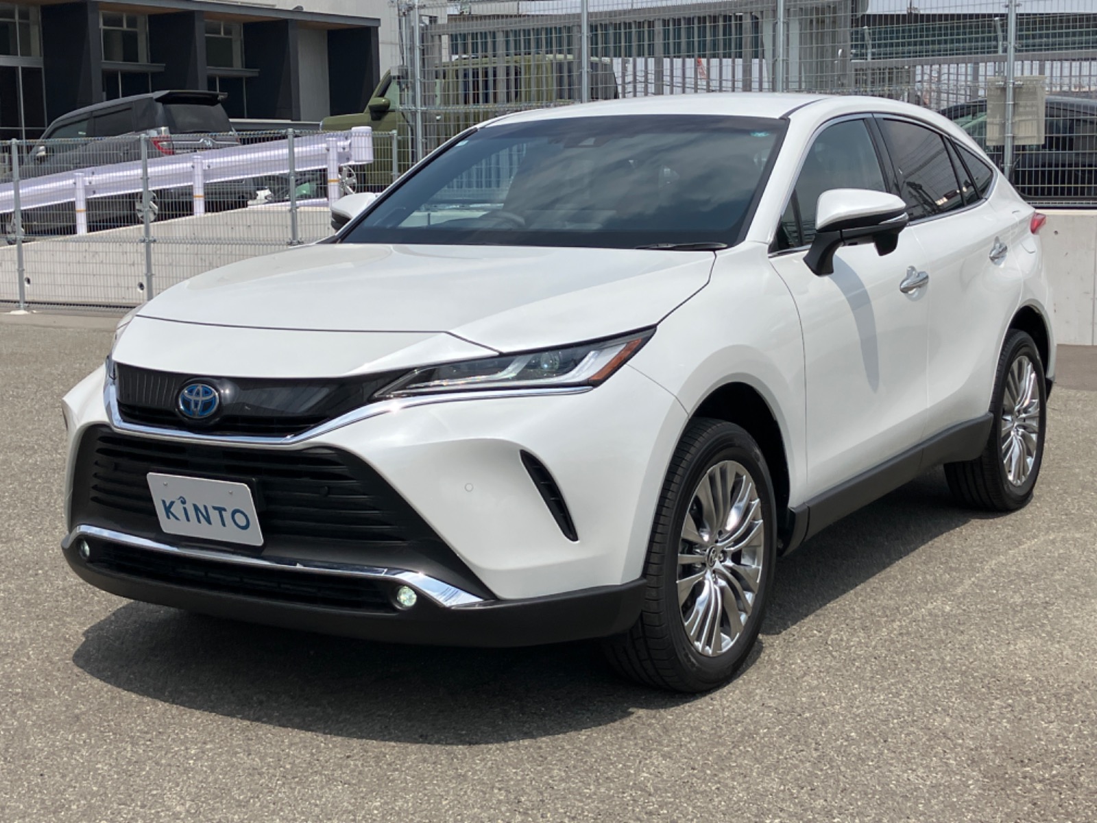 トヨタ ハリアー Z HEV 2.5L 2WD(5人乗り) ハイブリッド 2024年