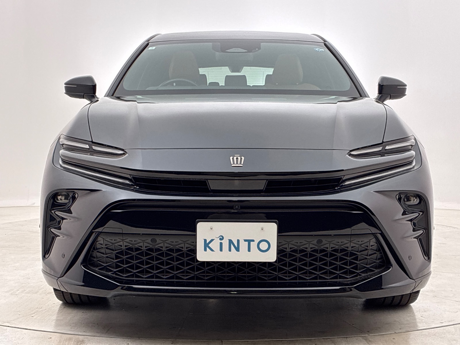 トヨタ クラウン SPORT Z HEV 2.5L 4WD(5人乗り) ハイブリッド 2024年