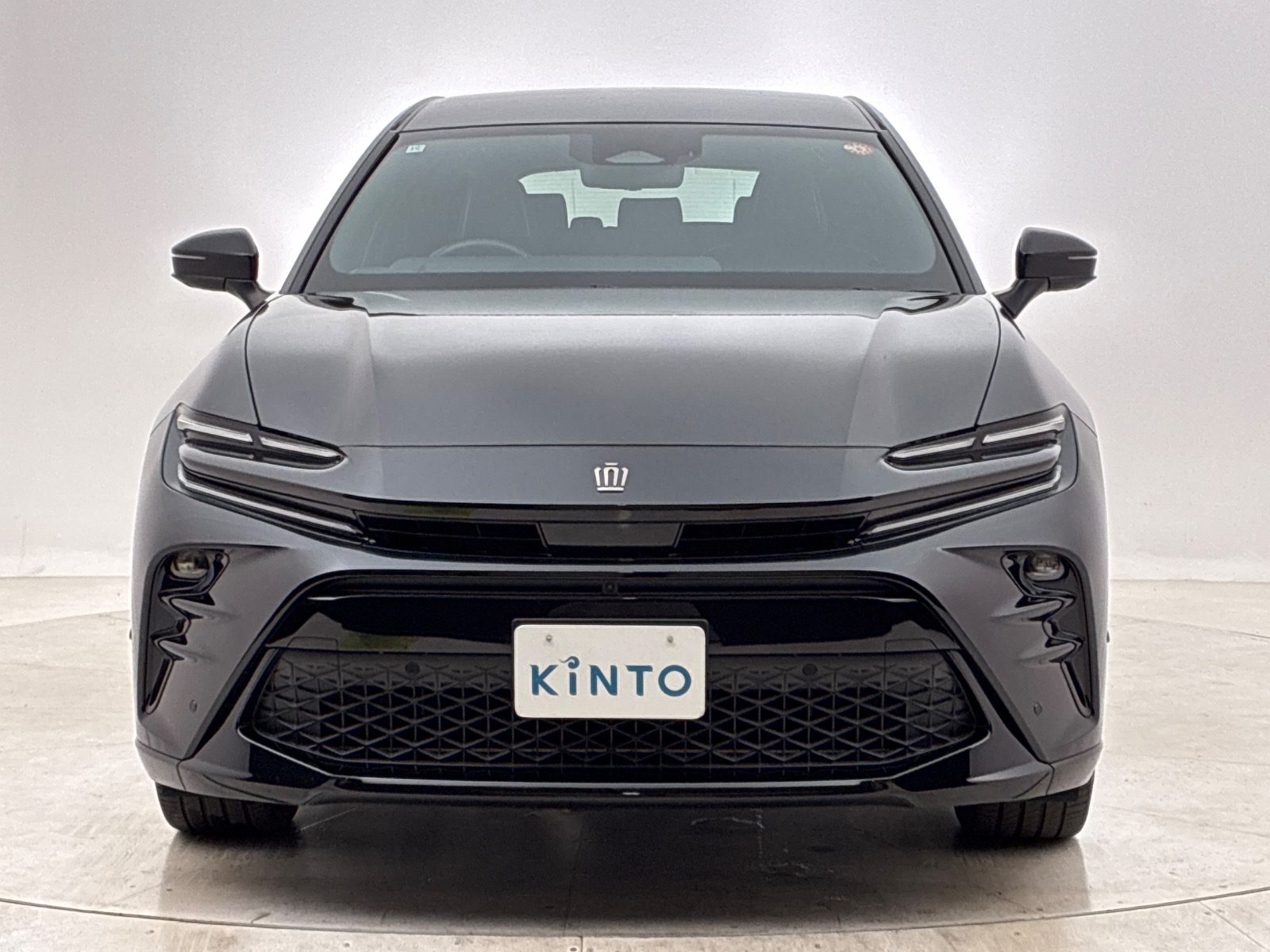 トヨタ クラウン SPORT Z HEV 2.5L 4WD(5人乗り) ハイブリッド 2024年