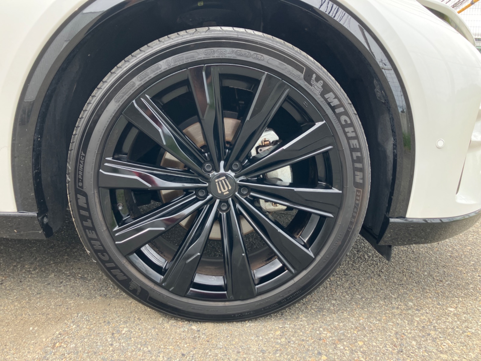 トヨタ クラウン SPORT Z HEV 2.5L 4WD(5人乗り) ハイブリッド 2025年