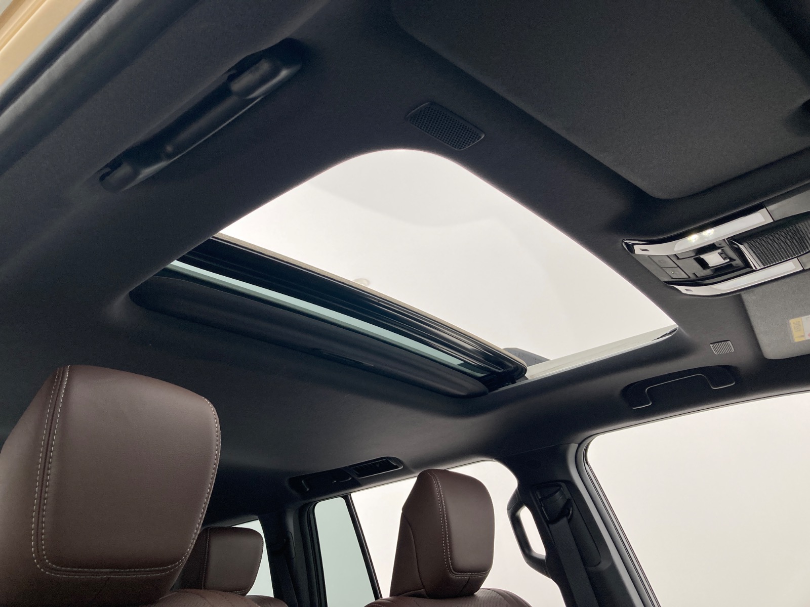 トヨタ ランドクルーザー ZX DSL 2.8L 4WD(7人乗り) ※ツートーン仕様車