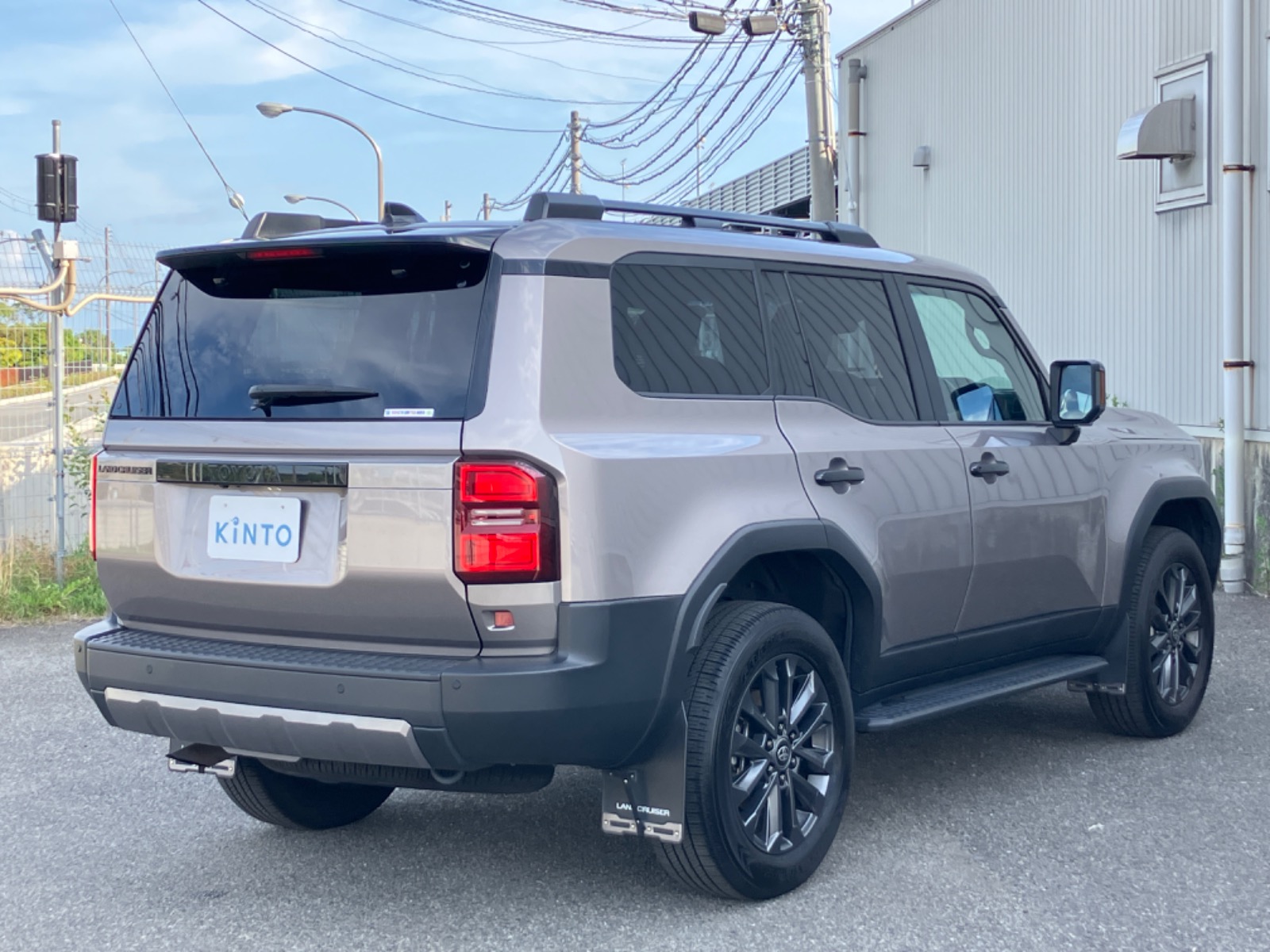 トヨタ ランドクルーザー ZX DSL 2.8L 4WD(7人乗り) ※モノトーン仕様車