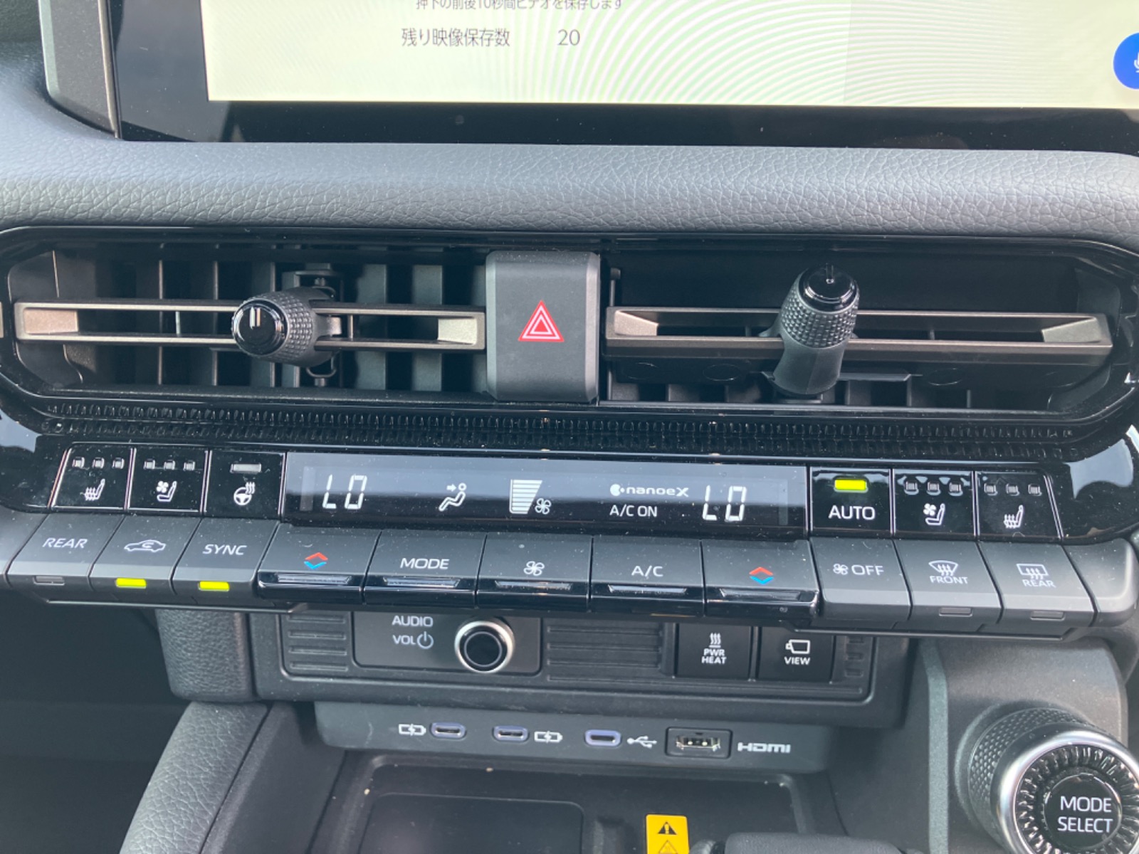 トヨタ ランドクルーザー ZX DSL 2.8L 4WD(7人乗り) ※モノトーン仕様車