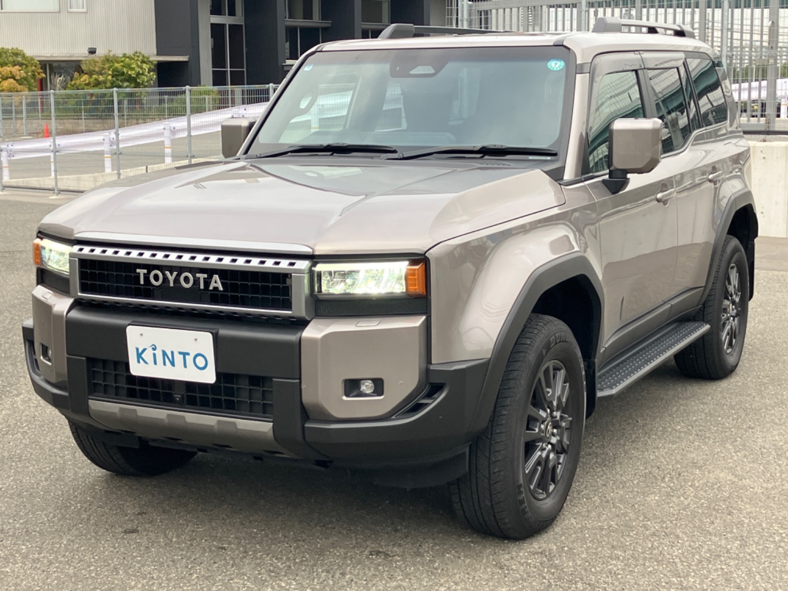 トヨタ ランドクルーザー VX DSL 2.8L 4WD(7人乗り) ディーゼル 2024年