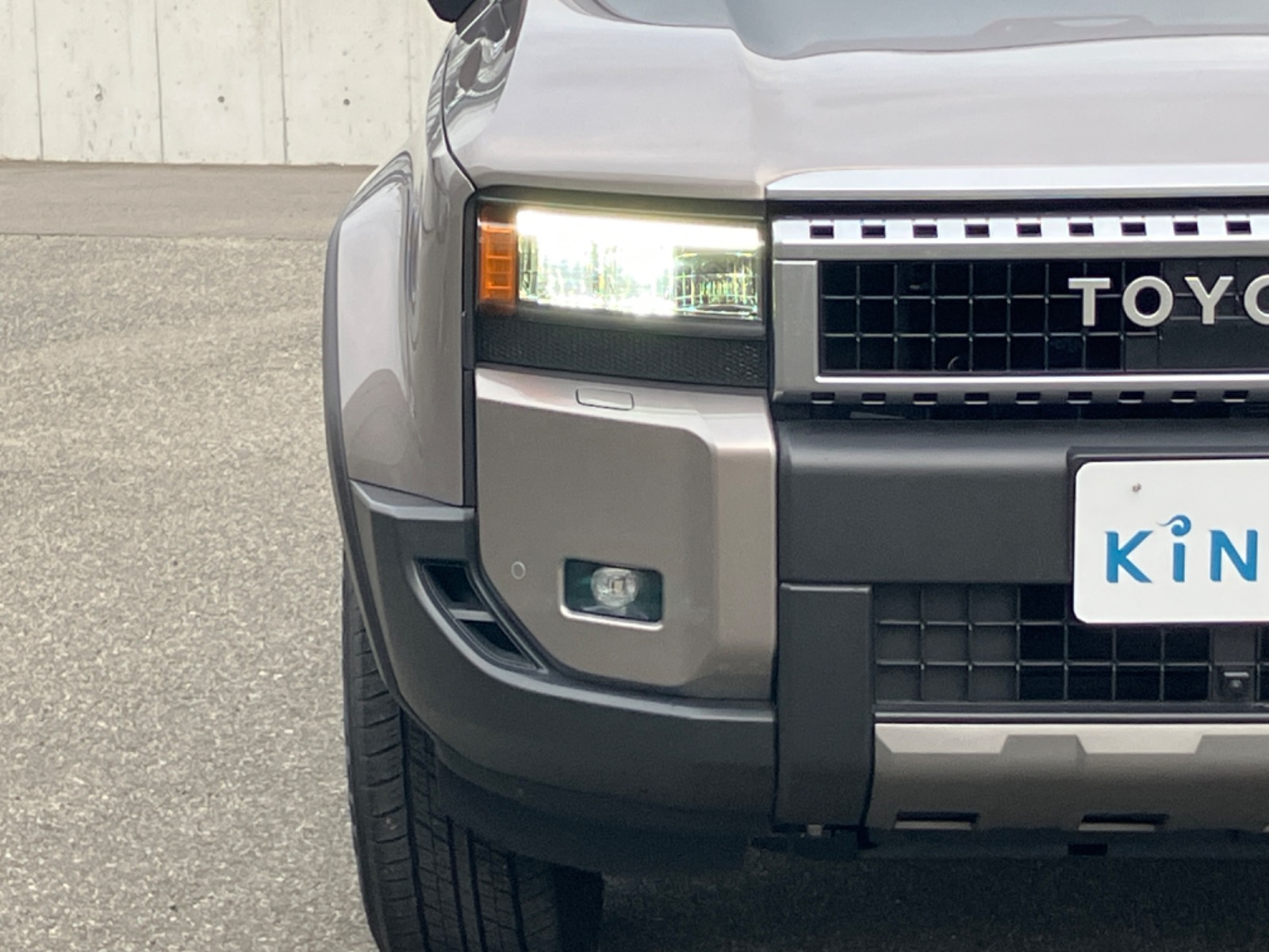 トヨタ ランドクルーザー VX DSL 2.8L 4WD(7人乗り) ディーゼル 2024年