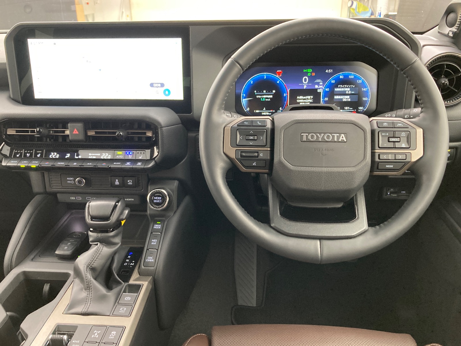 DIESELですよねまあ At age 20, I bought Toyota's proud SUV! Land Cruiser 300 ZX