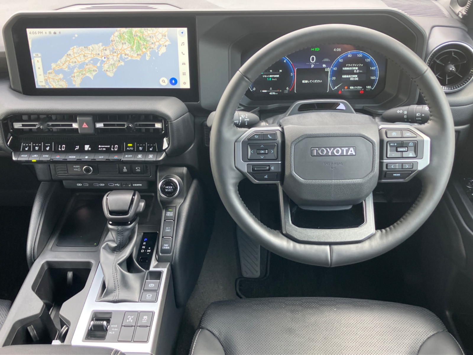 トヨタ ランドクルーザー VX DSL 2.8L 4WD(7人乗り) ※丸目型