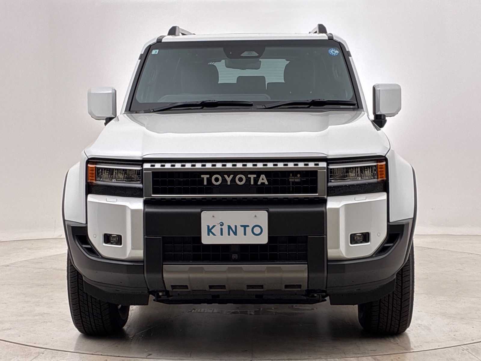 トヨタ ランドクルーザー VX DSL 2.8L 4WD(7人乗り) ディーゼル 2026年