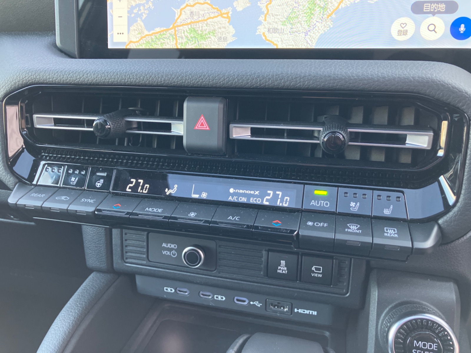 トヨタ ランドクルーザー VX DSL 2.8L 4WD(7人乗り) ※丸目型ヘッド