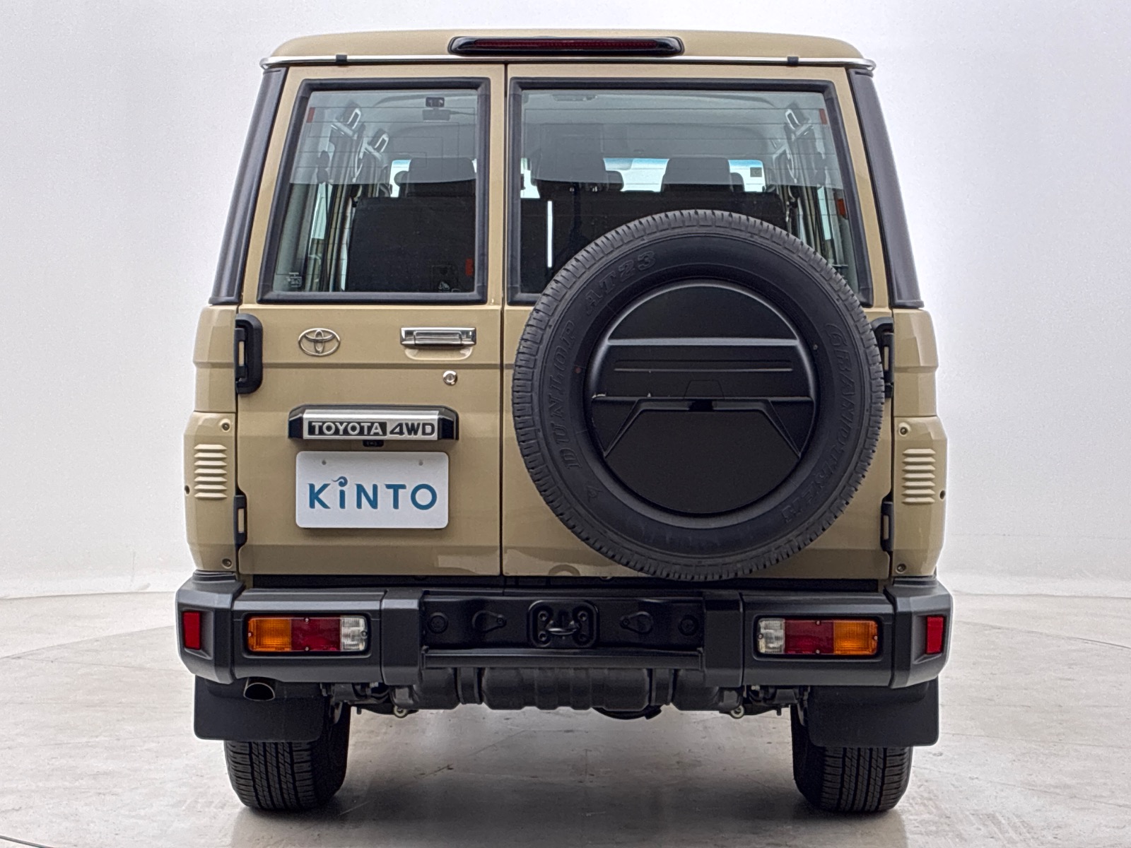 トヨタ ランドクルーザー AX DSL 2.8L+ターボ 4WD(5人乗り) ディーゼル