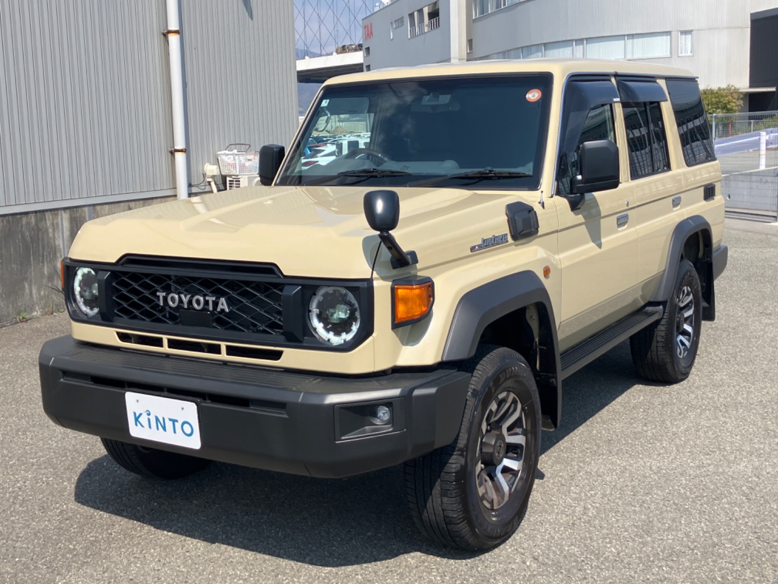 トヨタ ランドクルーザー AX DSL 2.8L+ターボ 4WD(5人乗り) ディーゼル