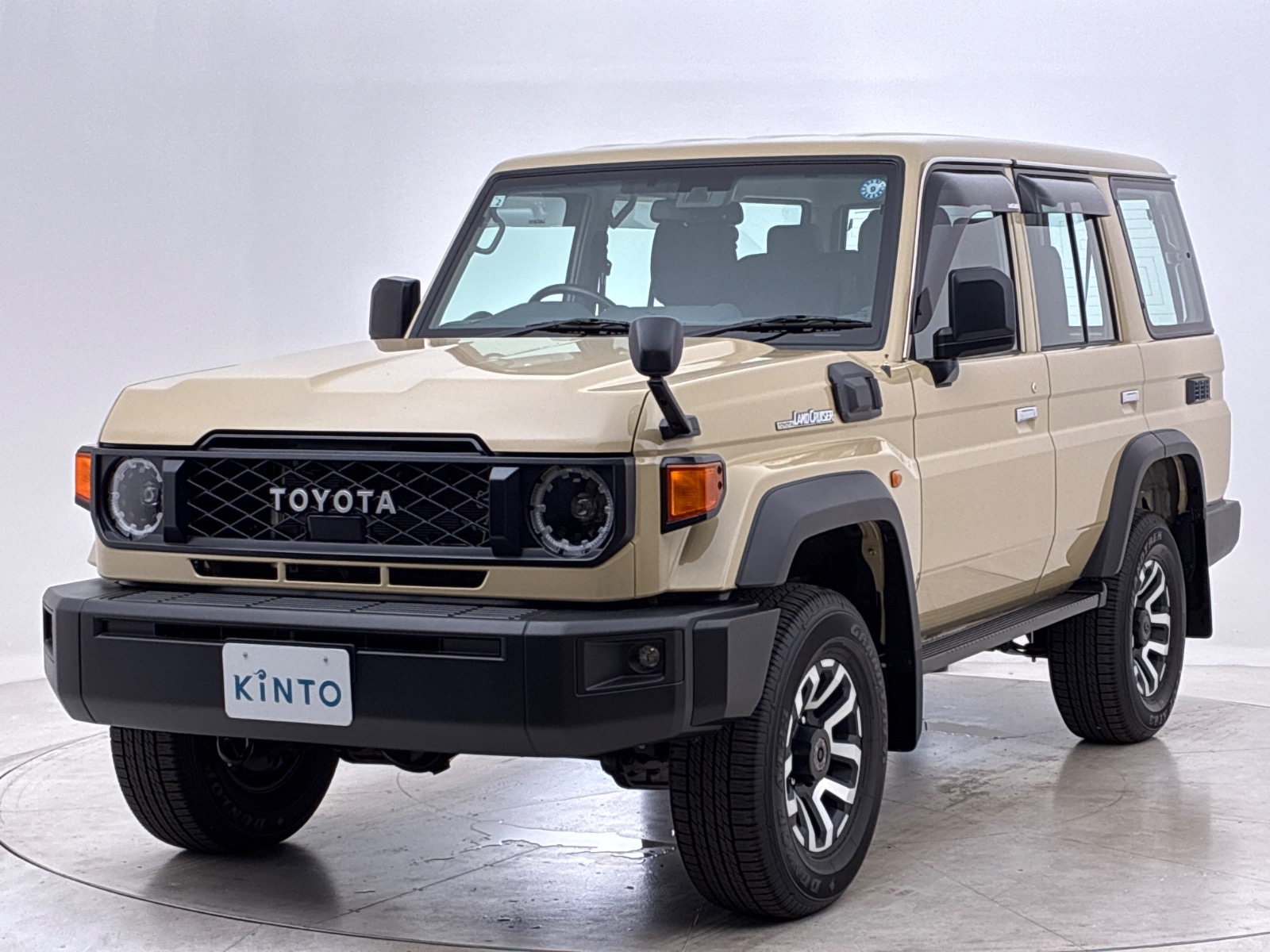 トヨタ ランドクルーザー“70” | 維持費コミの新車リース月額・納期を