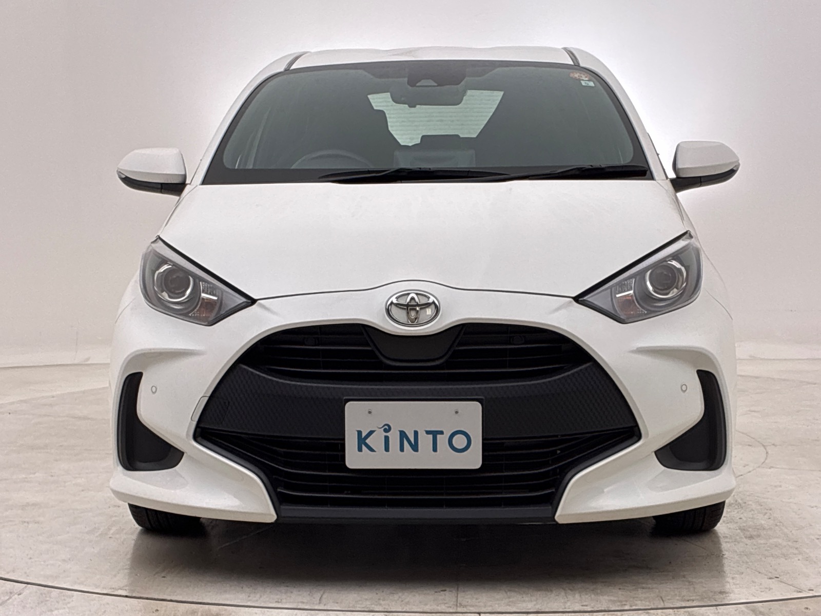 トヨタ ヤリス X GAS 1.0L 2WD(5人乗り) ガソリン 2023年式 スーパー