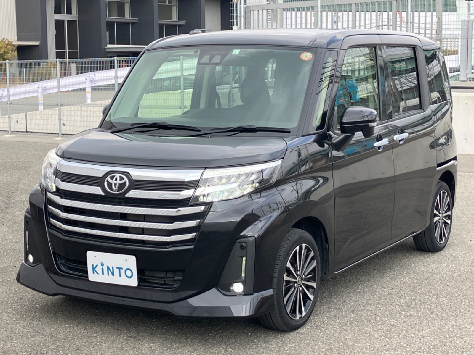 トヨタ ルーミー｜維持費コミの新車リース月額・納期をチェック｜KINTO