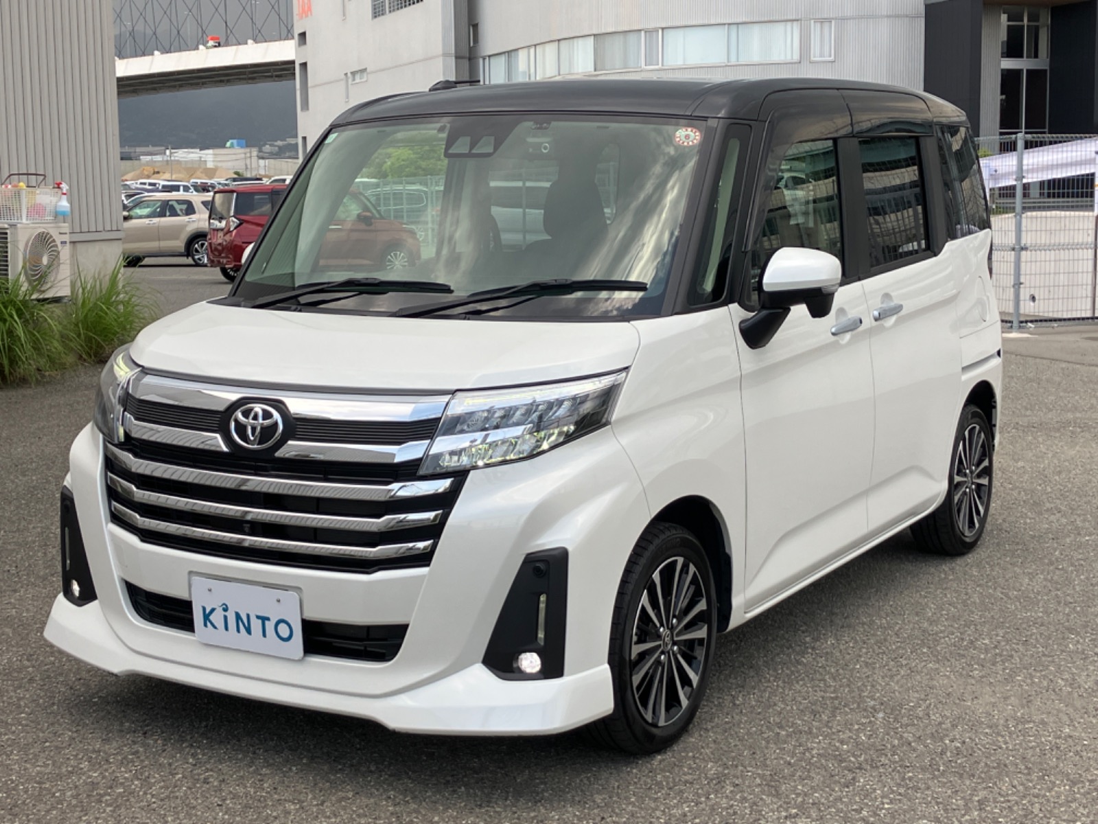 トヨタ ルーミー ｜維持費コミの新車リース月額・納期をチェック｜KINTO