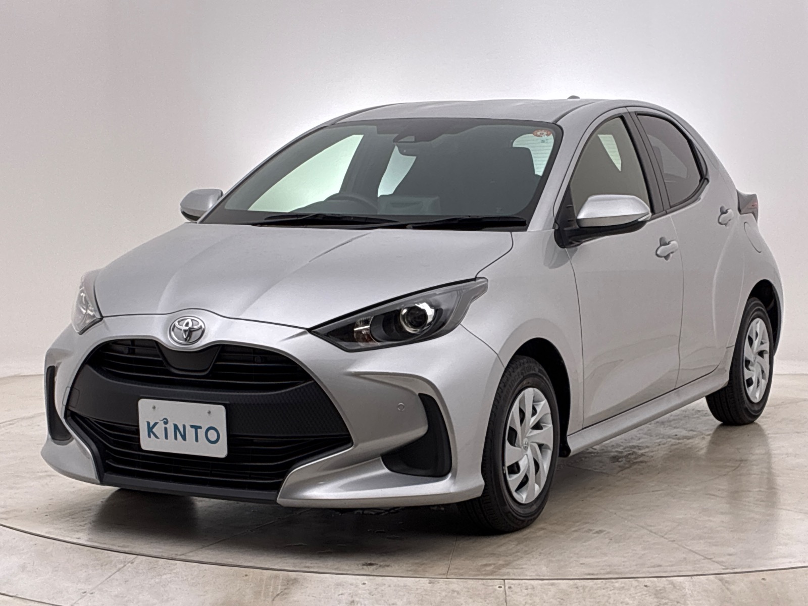 トヨタ ヤリス X GAS 1.5L 2WD(5人乗り) ガソリン 2023年式