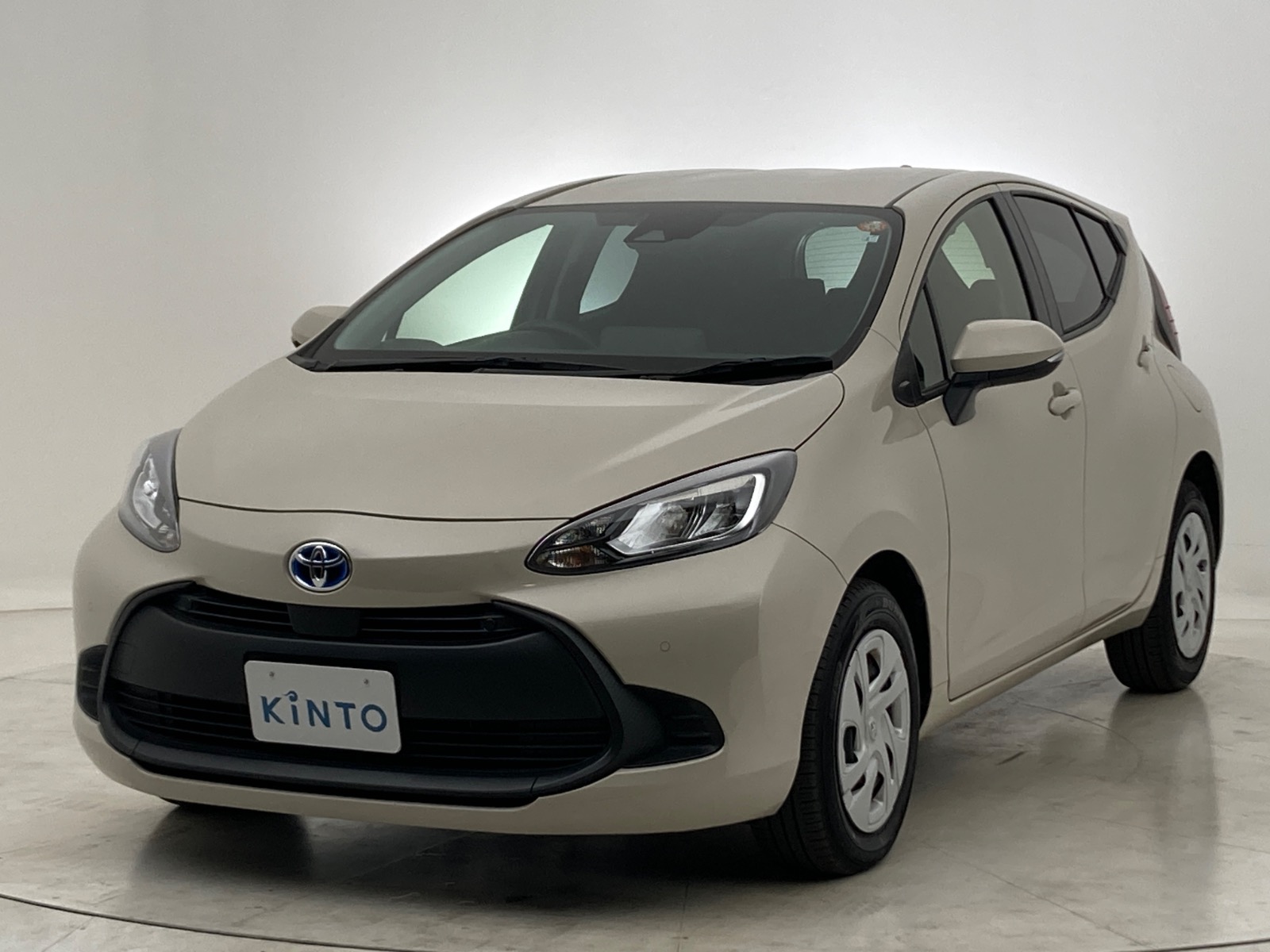 トヨタ アクア X HEV 1.5L 2WD(5人乗り) ハイブリッド 中古車在庫一覧