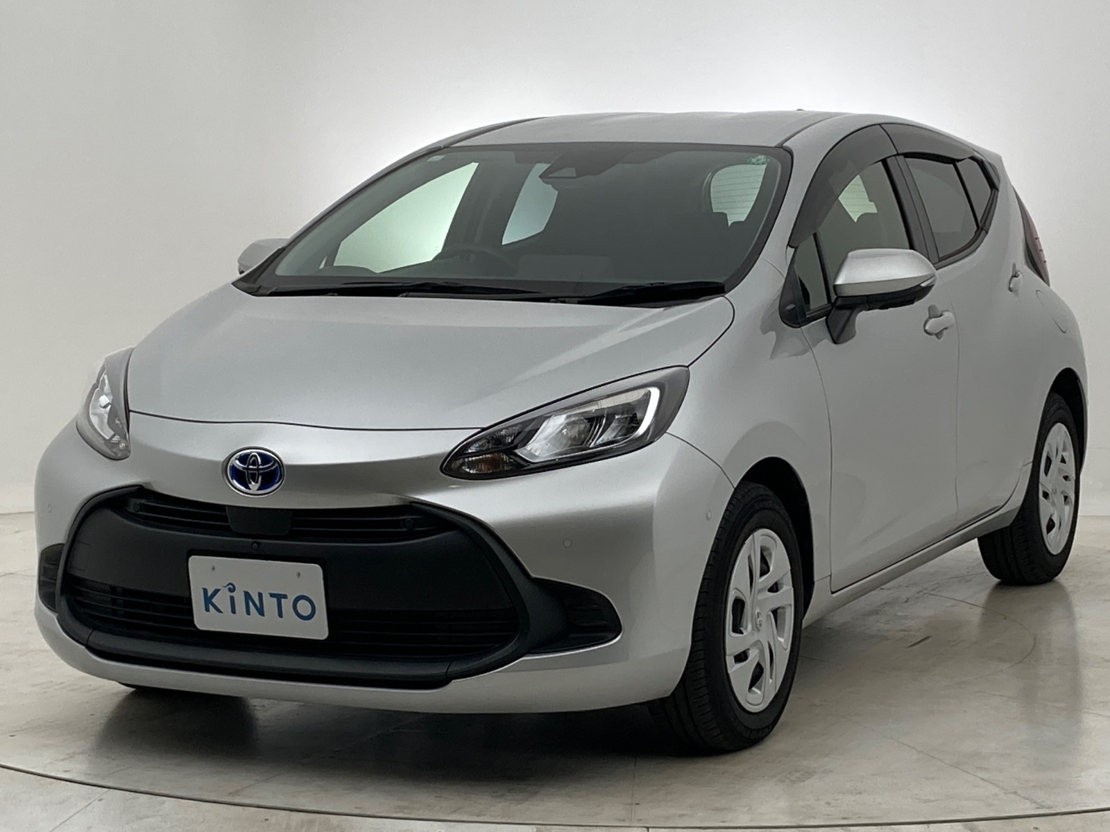 トヨタ アクア X HEV 1.5L 2WD(5人乗り) ハイブリッド 中古車在庫一覧