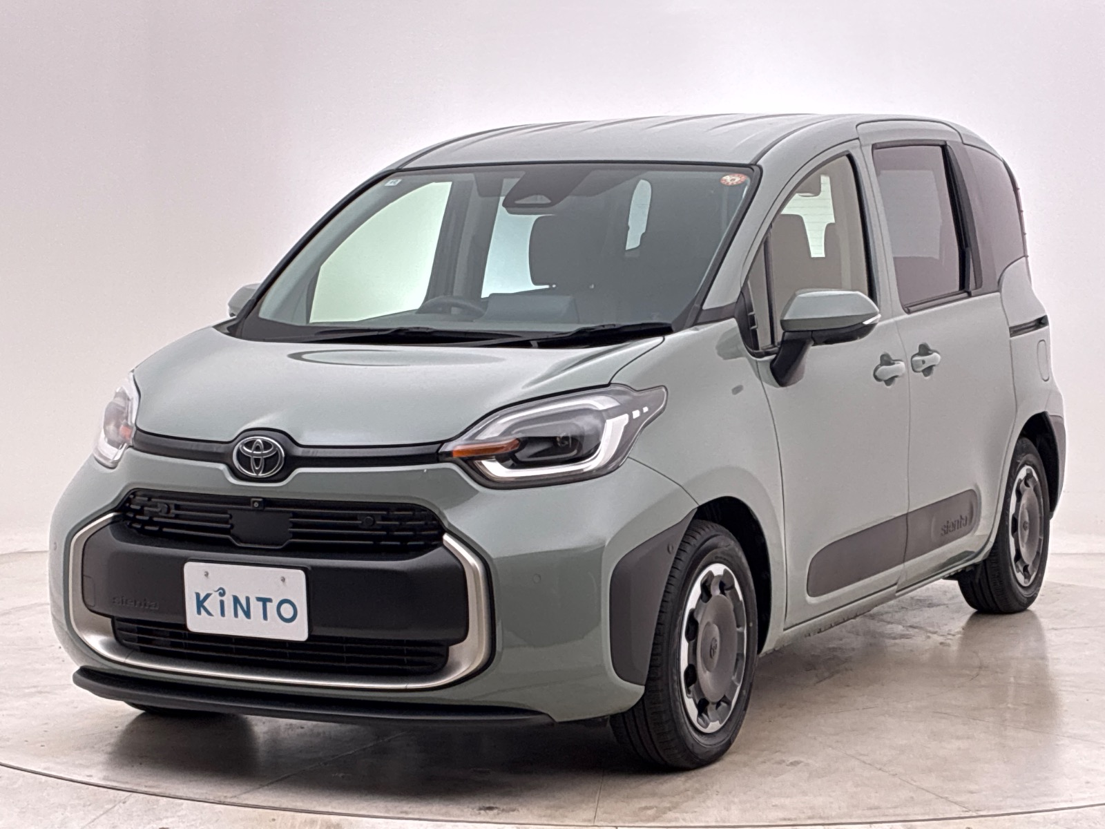 トヨタ シエンタ Z HEV 1.5L 2WD(5人乗り) ハイブリッド 2022年式