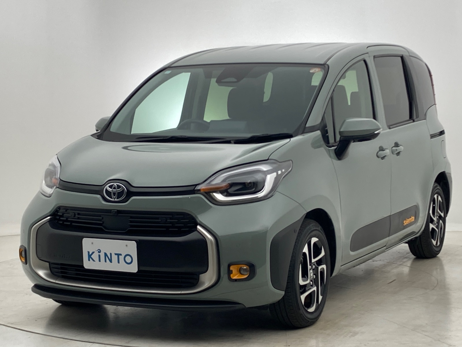 トヨタ シエンタ Z HEV 1.5L 2WD(5人乗り) ハイブリッド 2023年式