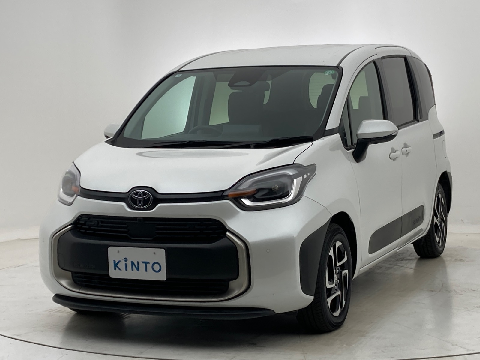 ユーカー トヨタ シエンタ Z HEV 1.5L 2WD(5人乗り) ハイブリッド 2024年