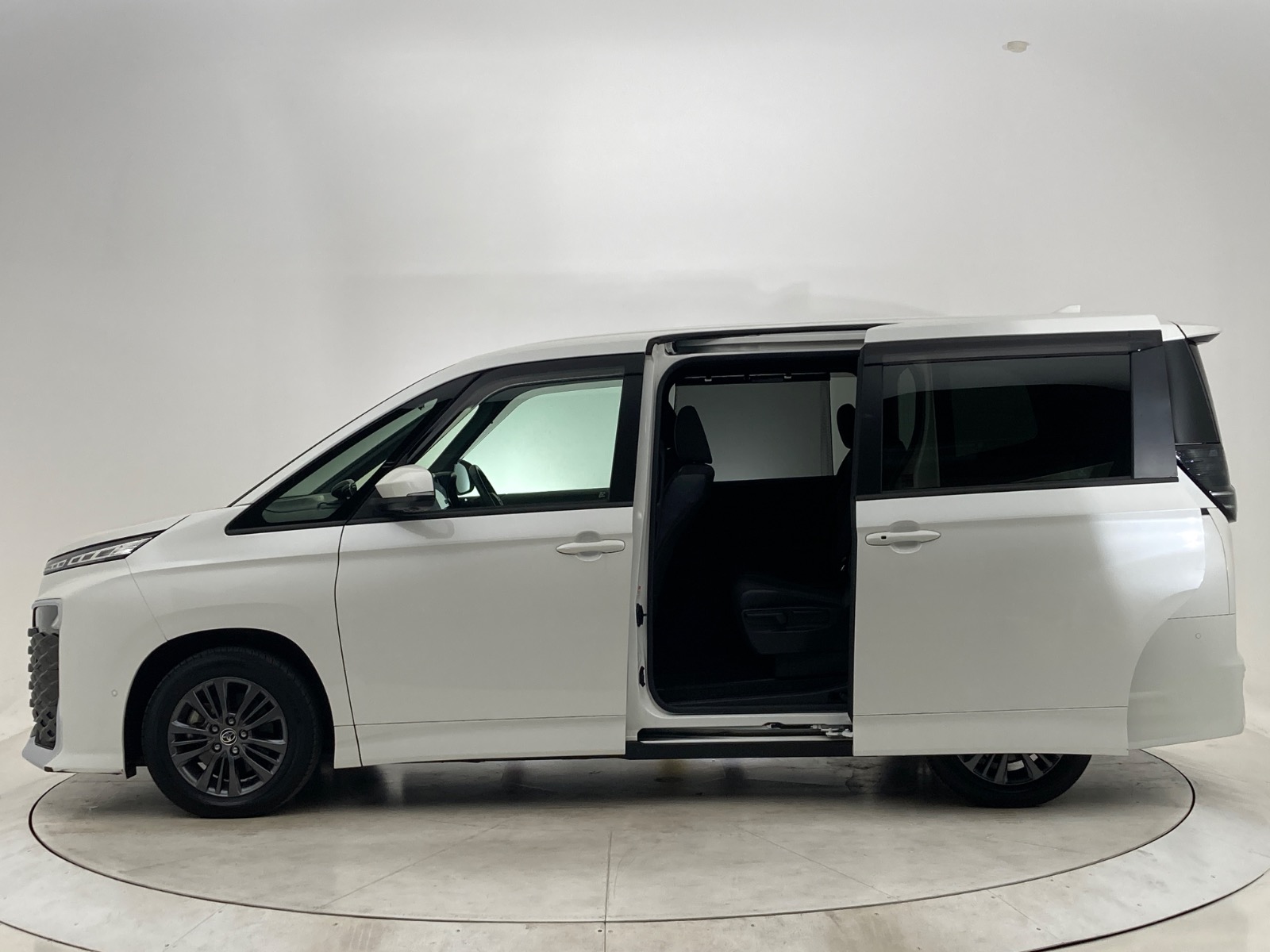 トヨタ ヴォクシー S-G GAS 2.0L 2WD(7人乗り) ガソリン 2022年式