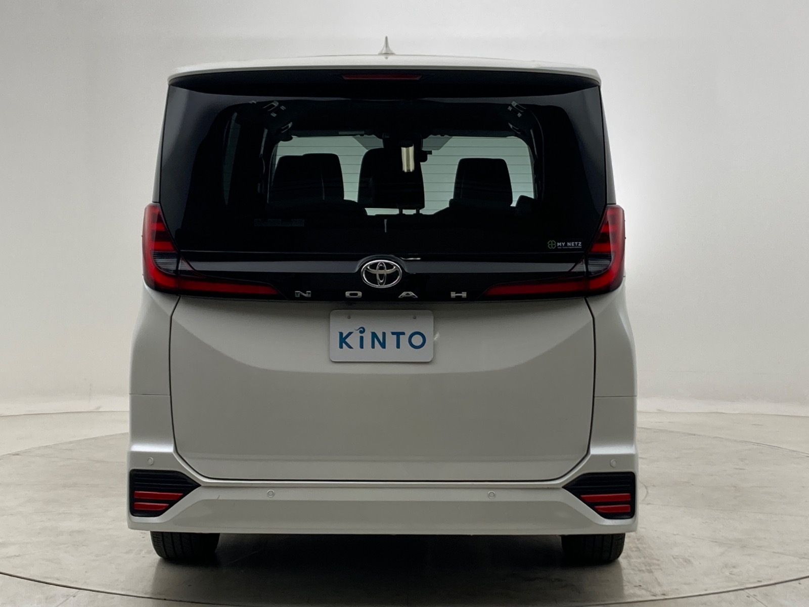 トヨタ ノア S-Z GAS 2.0L 2WD(7人乗り) ガソリン 2023年式 ホワイト