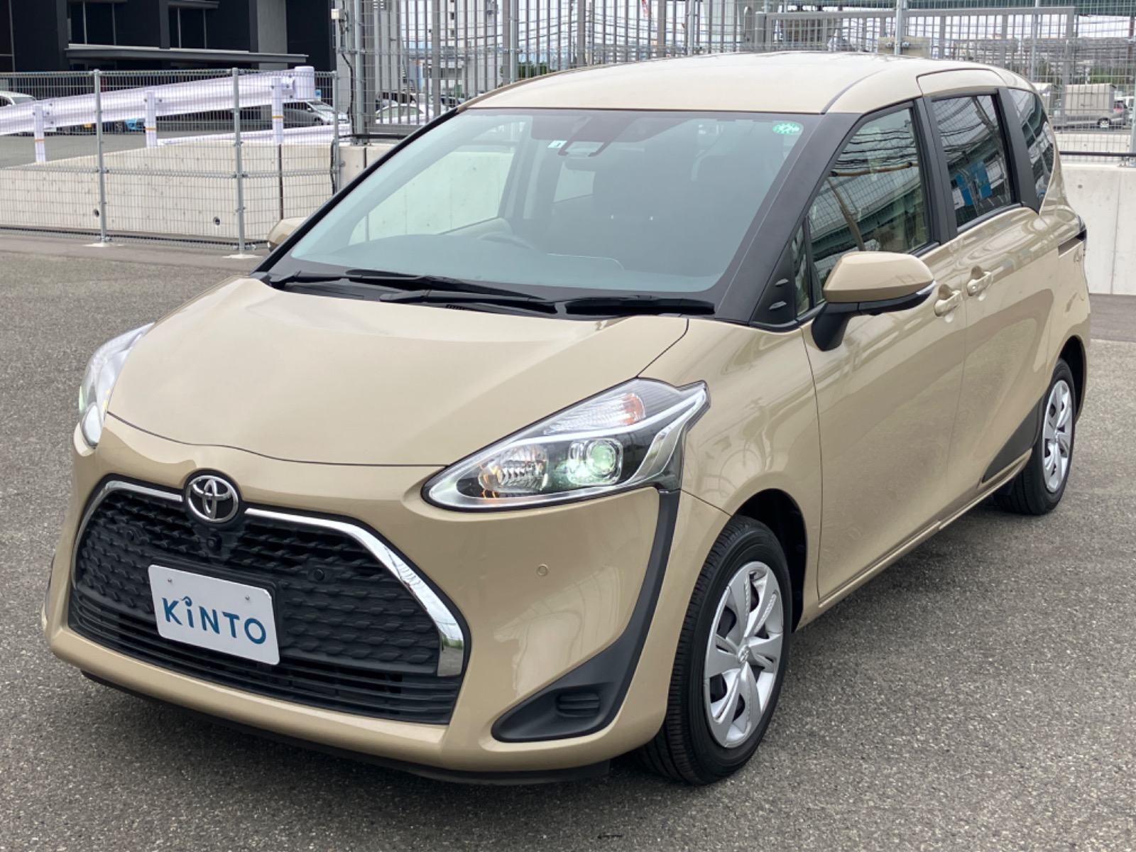 トヨタ シエンタ G GAS 1.5L 2WD(7人乗り) ガソリン 2022年式