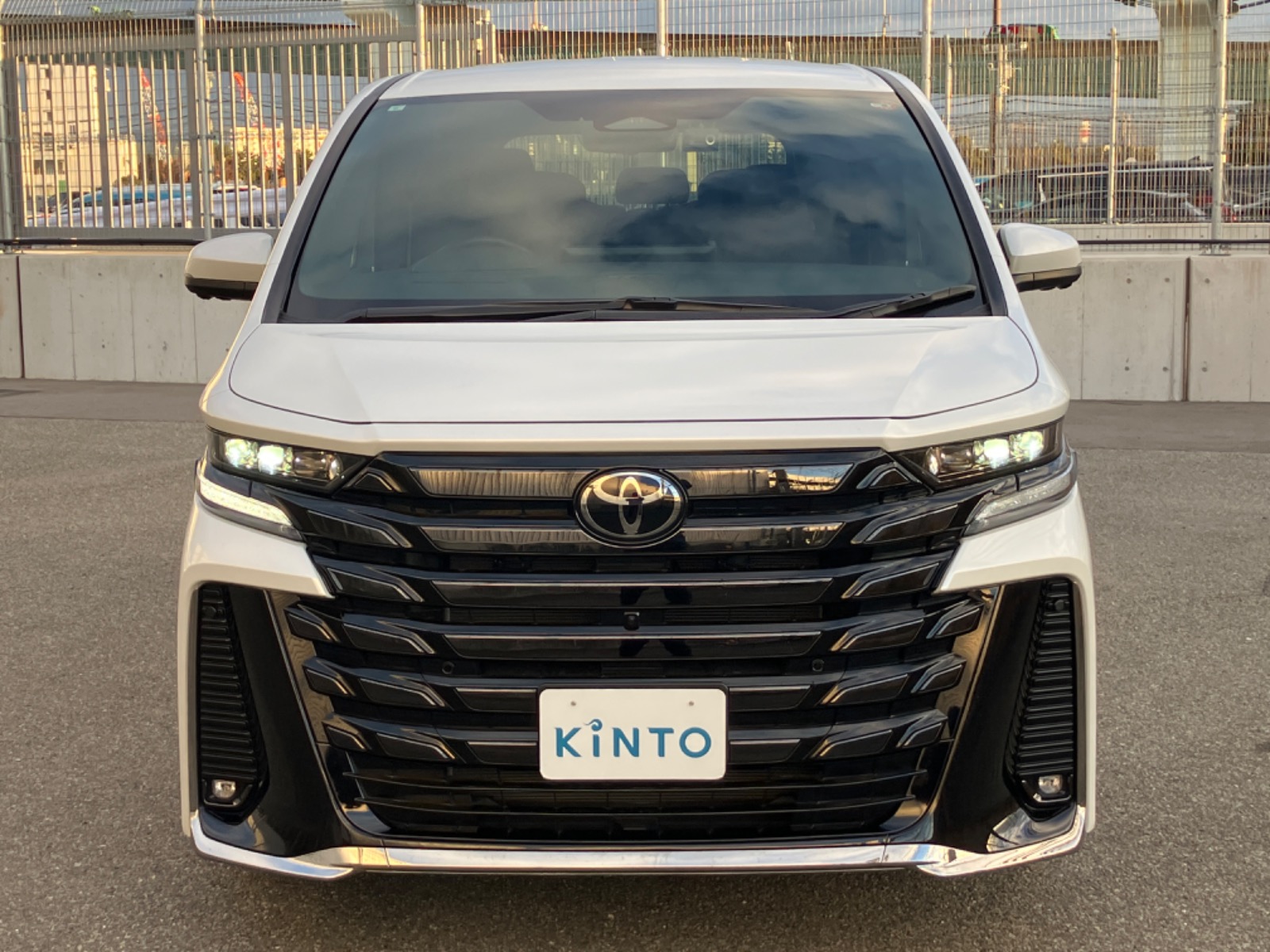 トヨタ ヴェルファイア Z Premier GAS 2.4L+ターボ 2WD(7人乗り