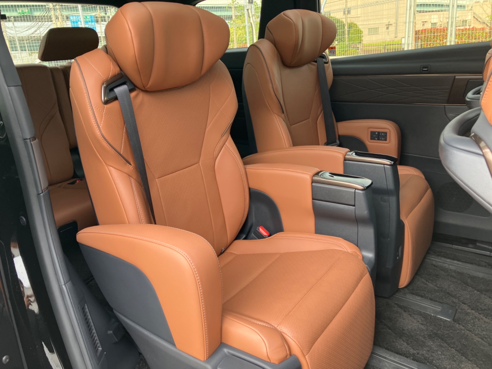 トヨタ ヴェルファイア Z Premier GAS 2.4L+ターボ 2WD(7人乗り