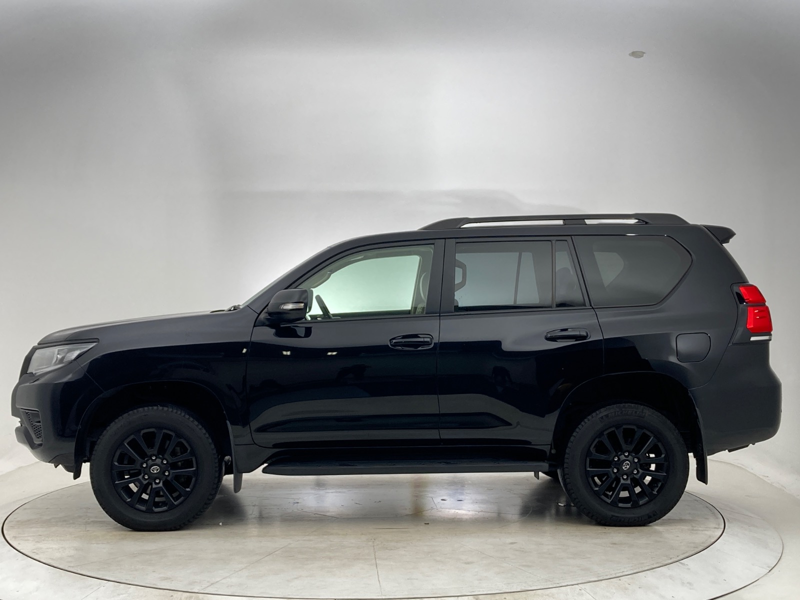 トヨタ ランドクルーザー プラド TX