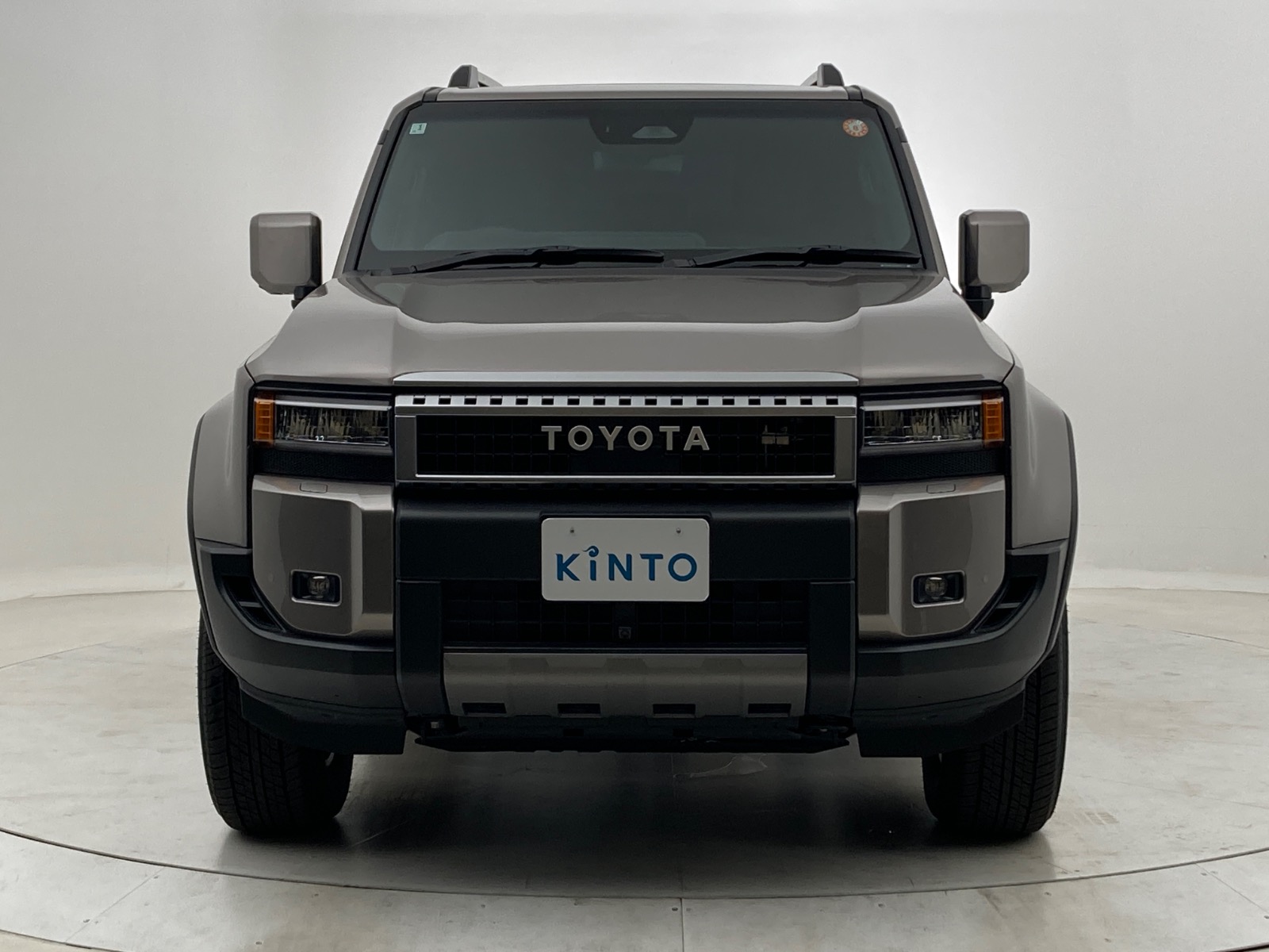 トヨタ ランドクルーザー VX GAS 2.7L 4WD(7人乗り) ガソリン
