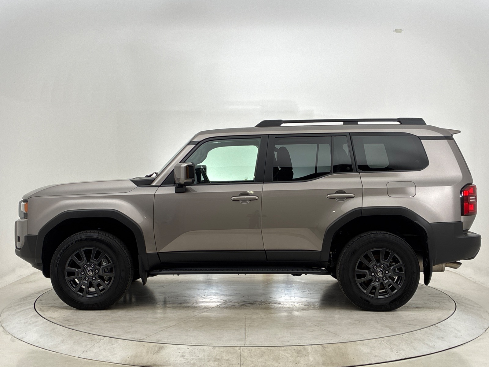 トヨタ ランドクルーザー VX GAS 2.7L 4WD(7人乗り) ガソリン 2025年式