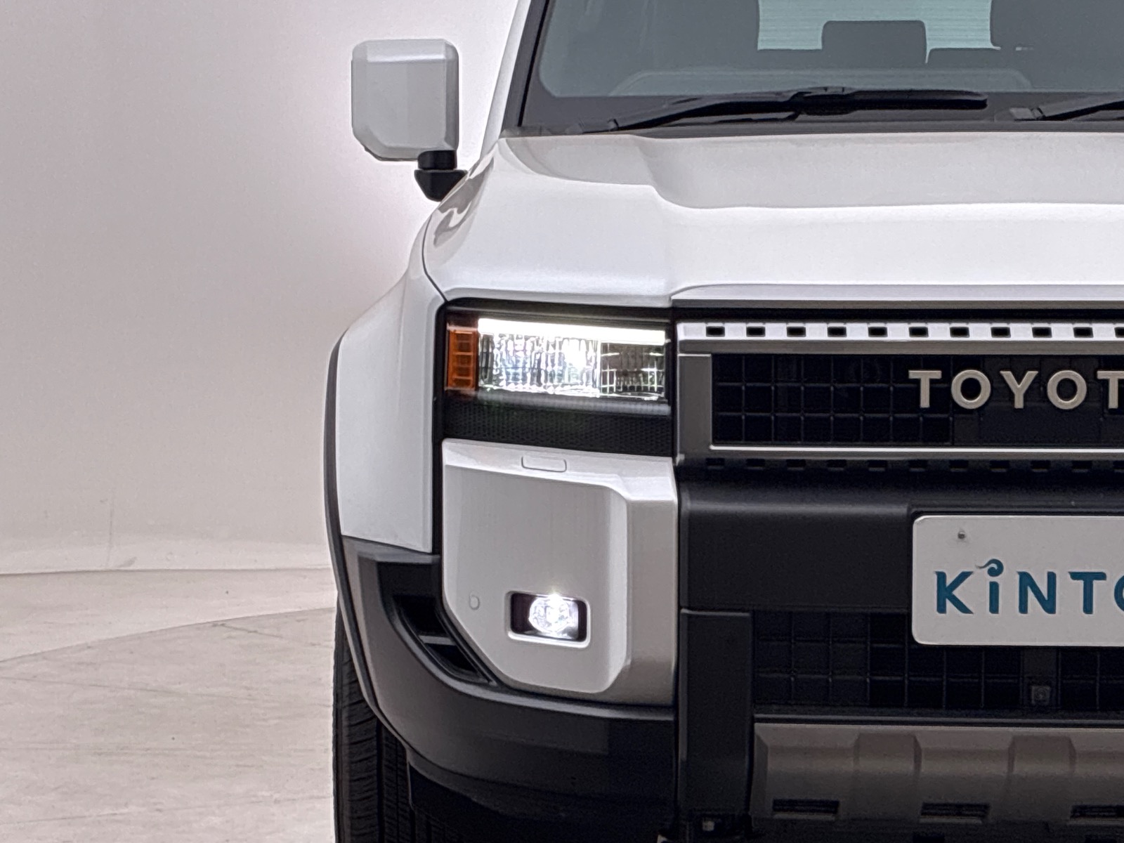 トヨタ ランドクルーザー VX GAS 2.7L 4WD(7人乗り) ガソリン 2025年式