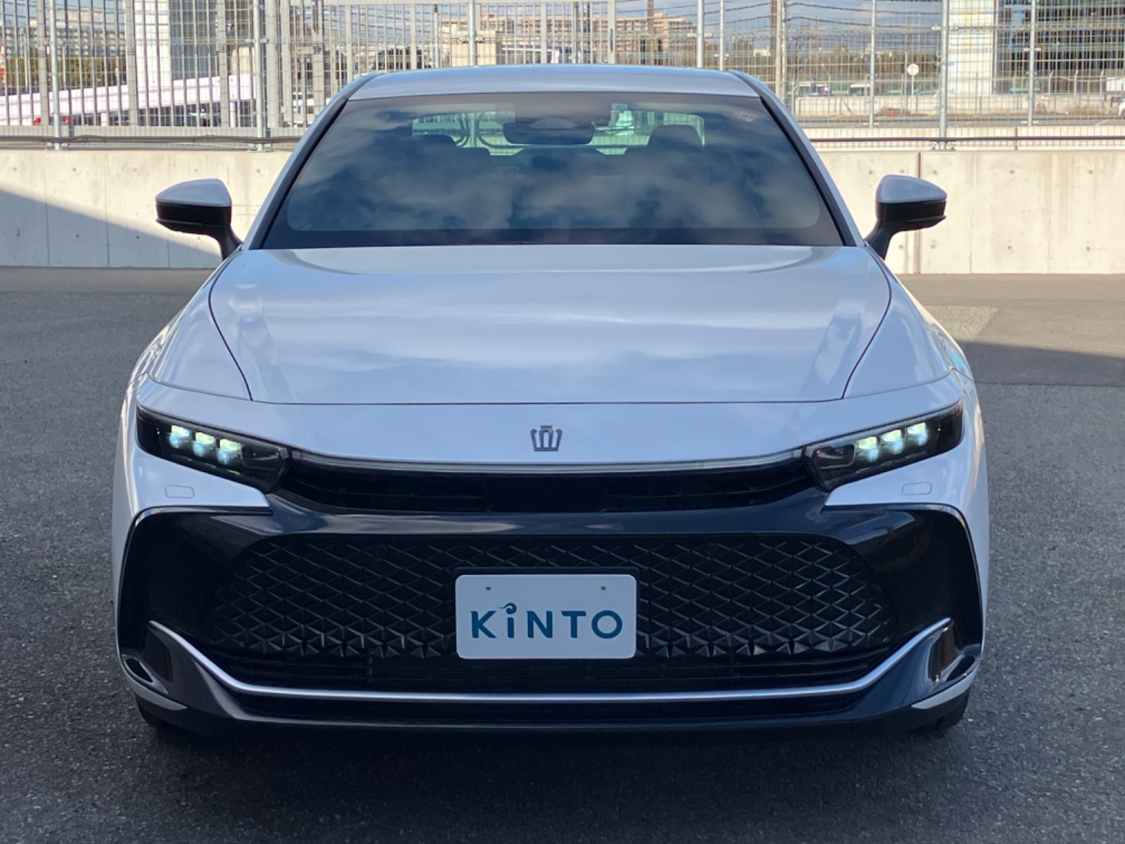 コバちゃん様　オーダーページ　フロントスラダン トヨタ クラウン CROSSOVER RS