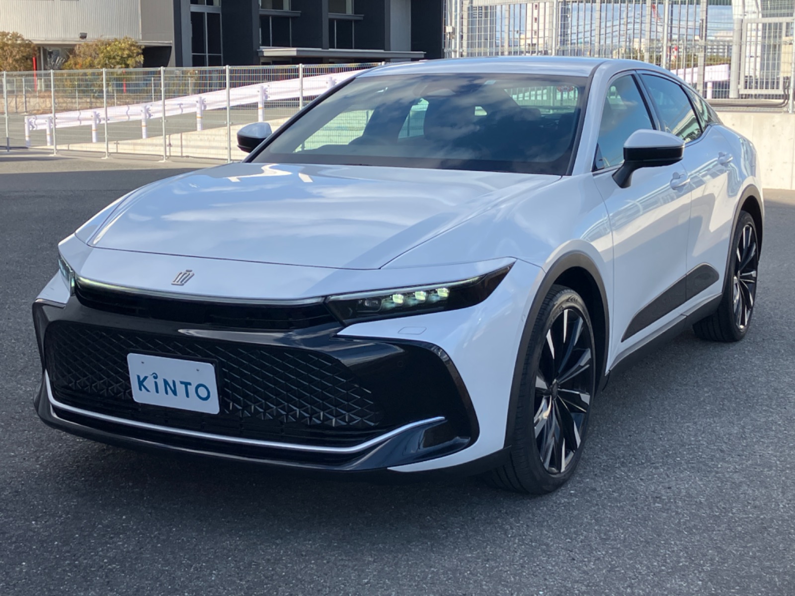 クラウンst トヨタ クラウン SPORT Z HEV 2.5L 4WD(5人乗り) ハイブリッド 2023年