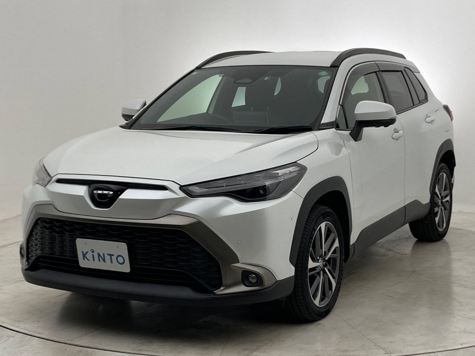 トヨタ カローラ クロス Z HEV 1.8L 4WD(5人乗り) ハイブリッド 2023年