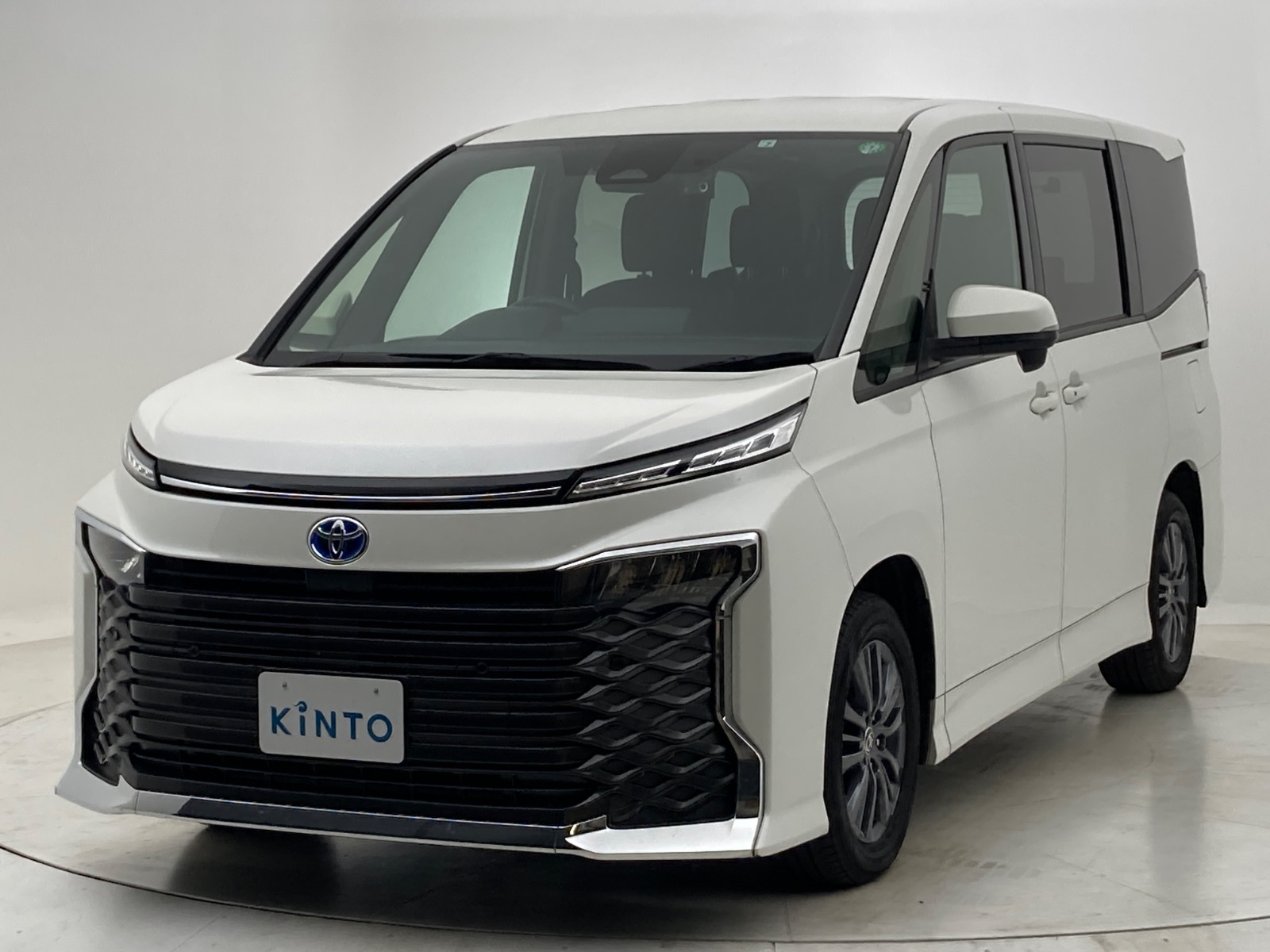 専用ページ M'z SPEED 新車カスタムコンプリートカー | TOYOTA VOXY GRACE