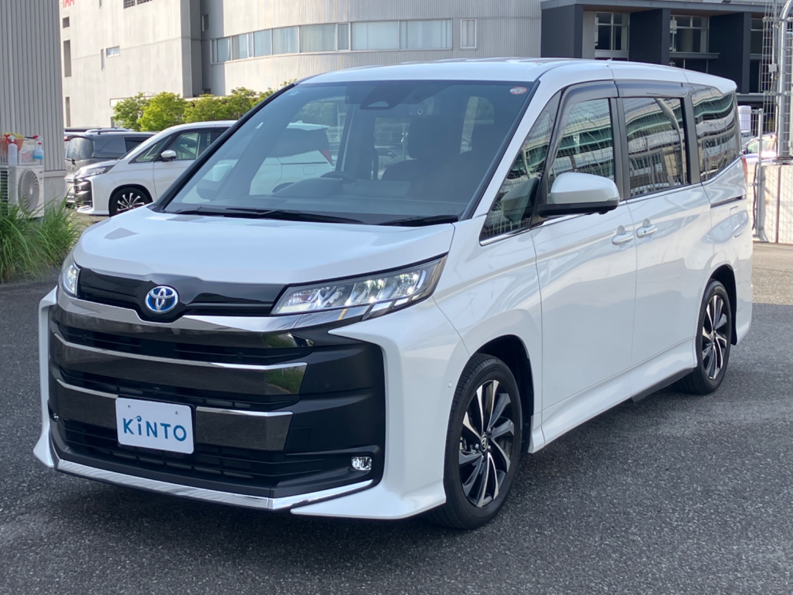 トヨタ ノア S-Z HEV 1.8L 2WD(7人乗り) ハイブリッド 中古車在庫一覧