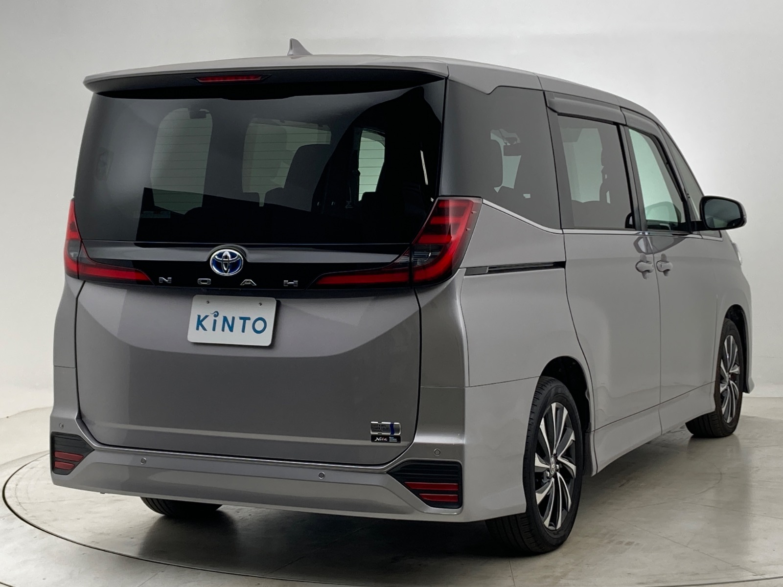 トヨタ ノア S-Z HEV 1.8L 2WD(7人乗り) ハイブリッド 2025年式 メタル