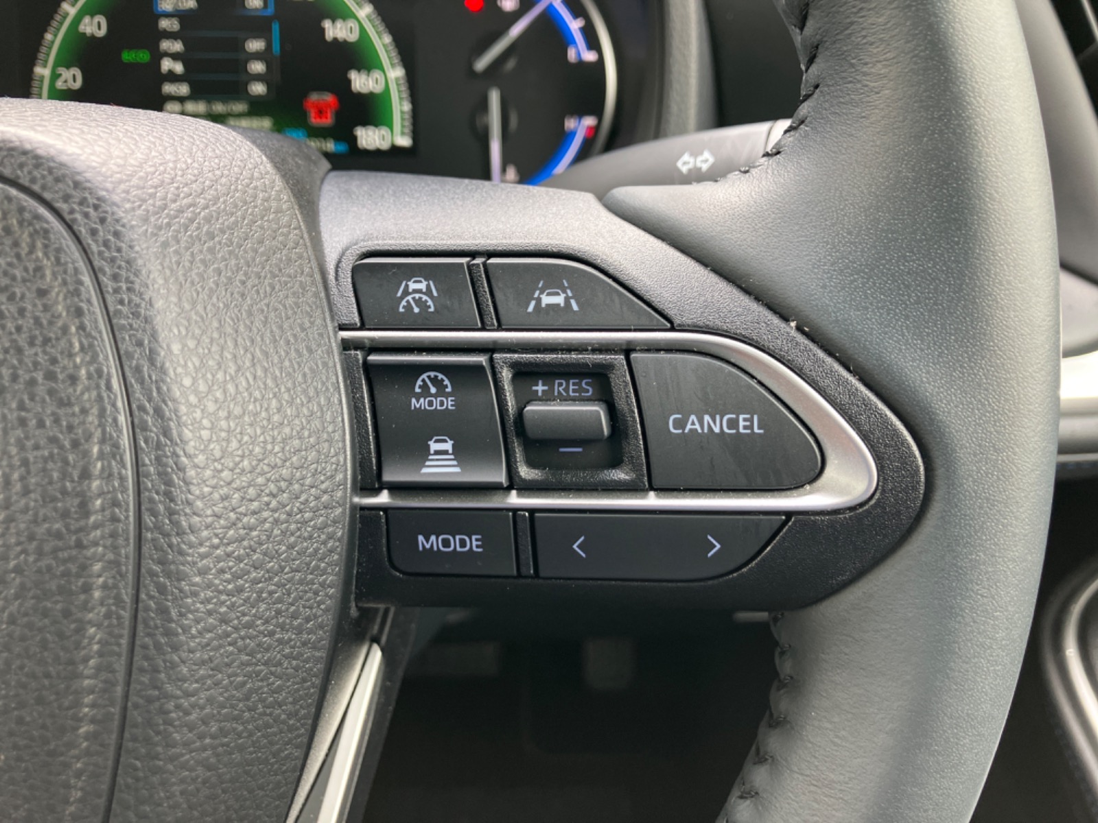 トヨタ ヴォクシー S-Z HEV 1.8L 2WD(7人乗り) ハイブリッド 2025年式